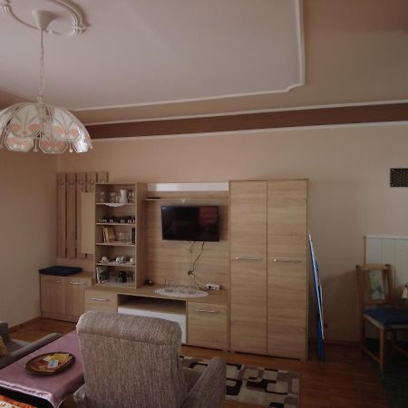 Stop Apartment Bük Eksteriør bilde
