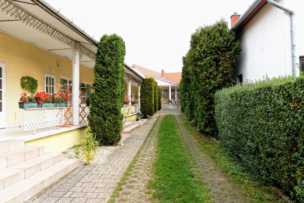 Stop Apartment Bük Rom bilde